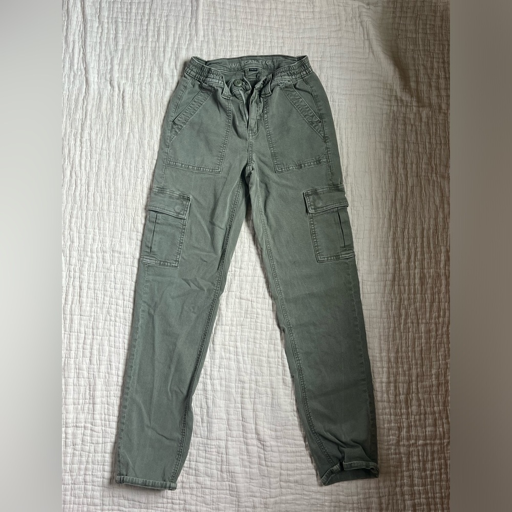 American Eagle Cargo Pants